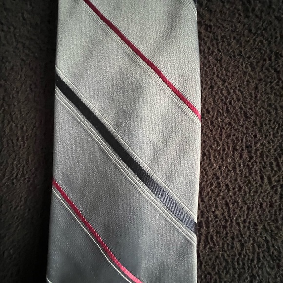 Christian Dior Vintage Striped Necktie Tie Classic Logo Front and Back Lining - Picture 2 of 12